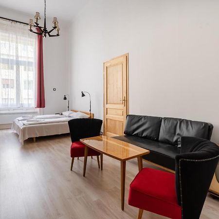 Retro Rebel Mode Apartment Budapest Kültér fotó