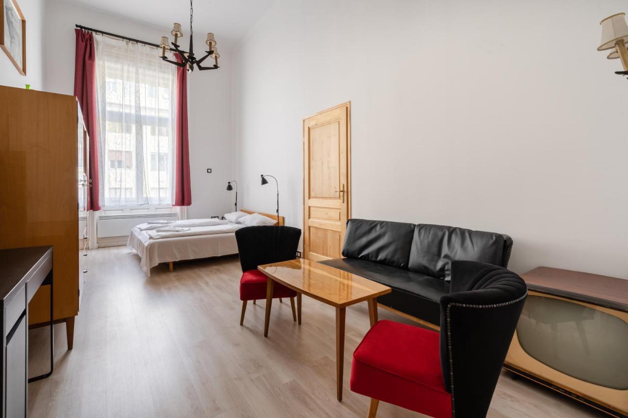 Retro Rebel Mode Apartment Budapest Kültér fotó