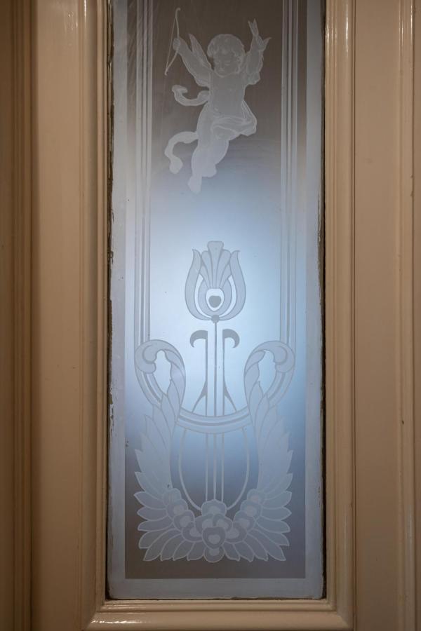 Retro Rebel Mode Apartment Budapest Kültér fotó